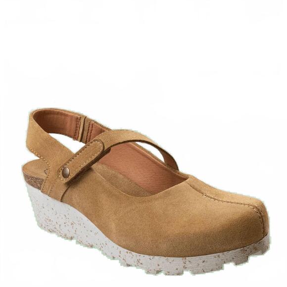 NEW OTBT women's prog clog in beige - Picture 2 of 3